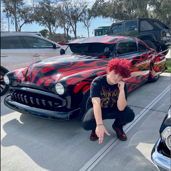 Meet your Posher, Dalton - Picture 2 of 2